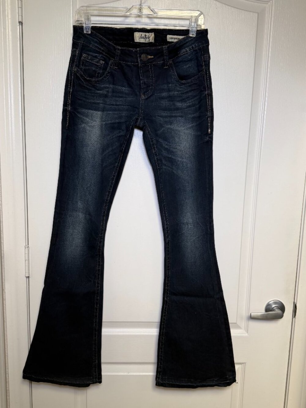 Daytrip Capricorn Kick Flare Jeans Dark Wash Gold Stitch Low Rise 27L